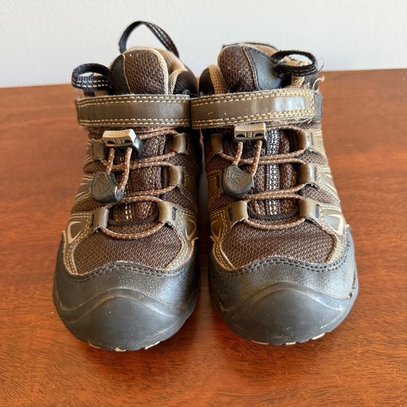 Keen Kids' Black and Brown Outdoor Boots - Picture 3 of 5